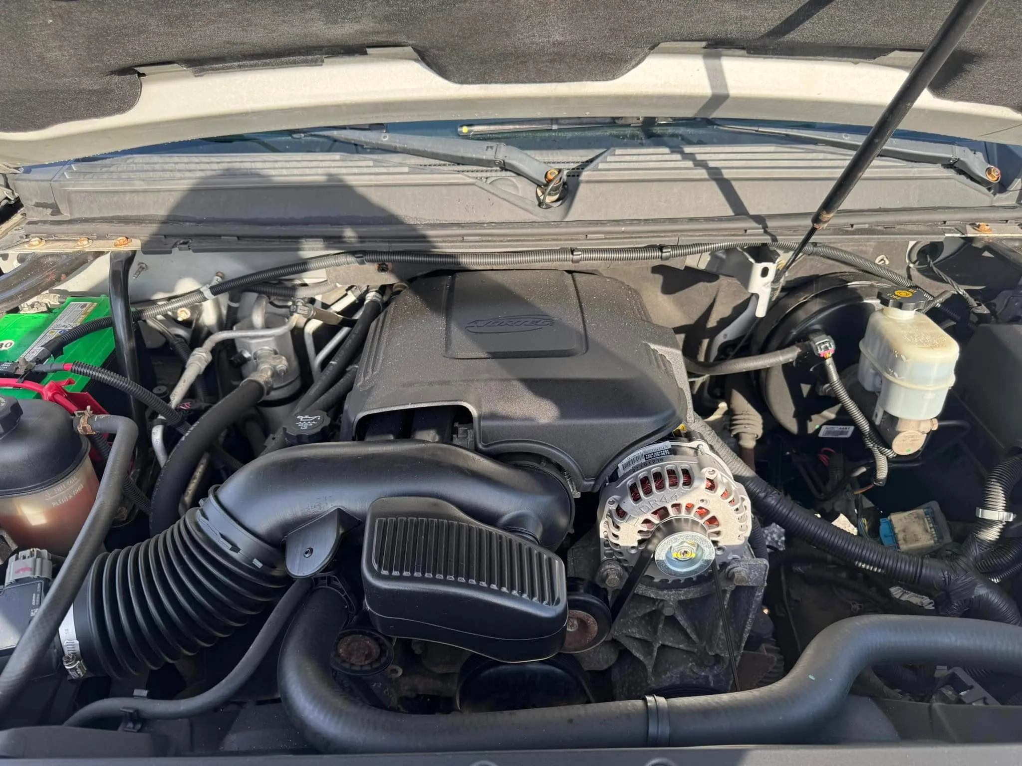 
								2010 Chevrolet Tahoe LT full									